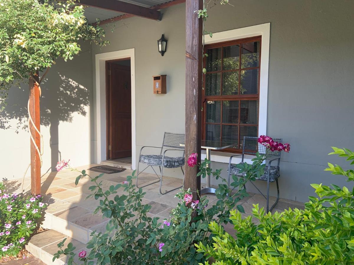 La Gratitude Self Catering Cottage Franschhoek Exterior photo